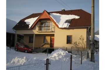 Slovačka Privát Prosiek, Eksterijer